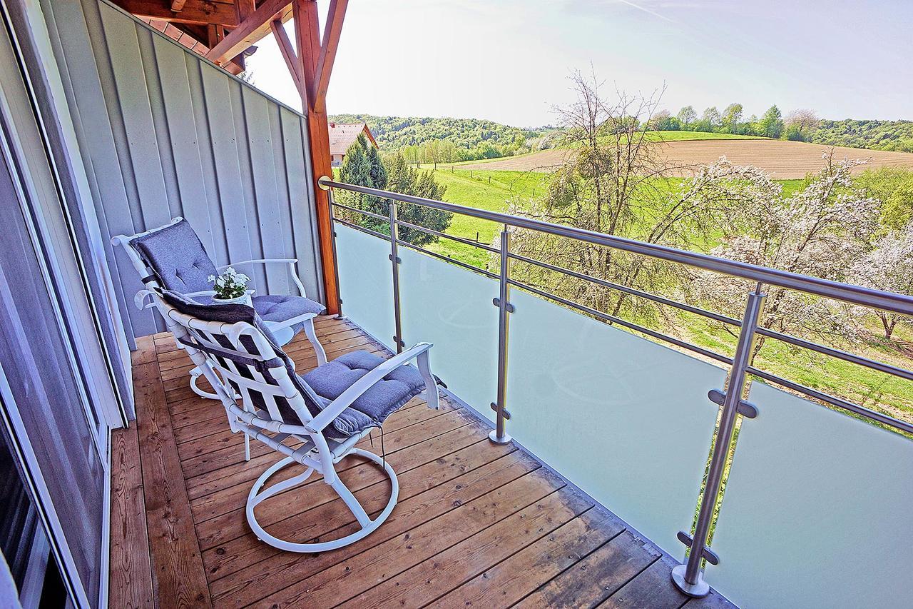 Boutique Hotel Loipenhof Fürstenfeld Exterior foto